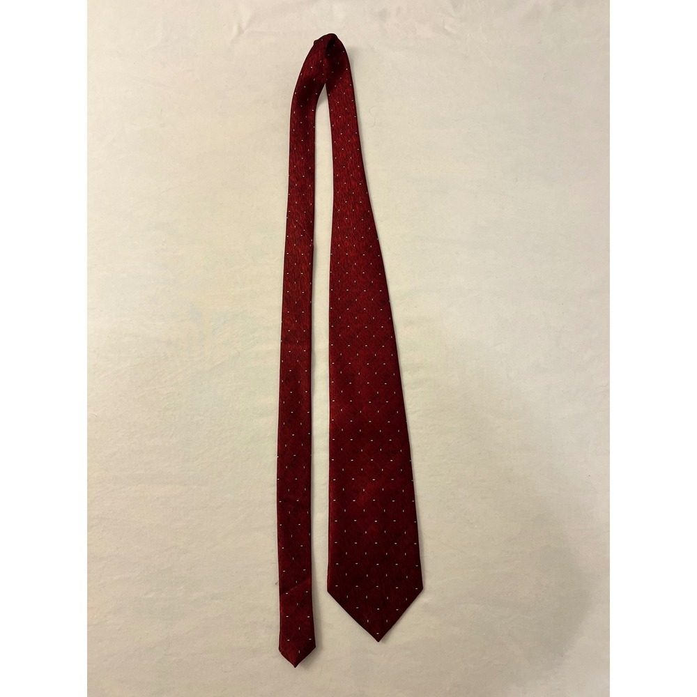 Giorgio Armani Cravatte Red Silk Dash Pattern Necktie Made in Italy Designer Tie